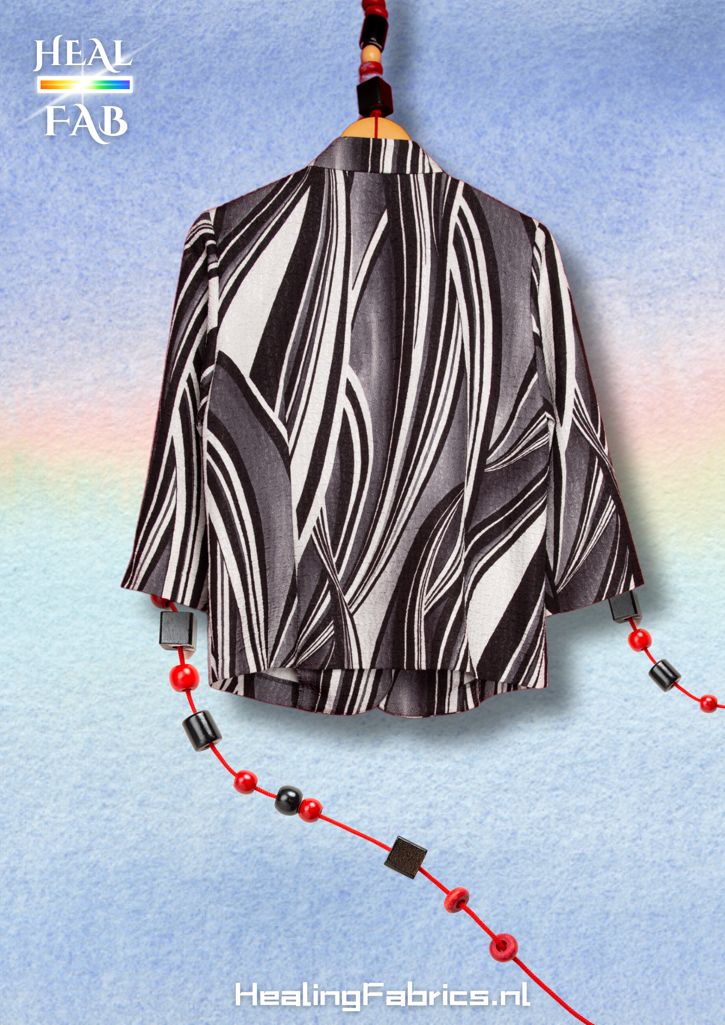 The flowy Marmer blazer in black grey and white tints