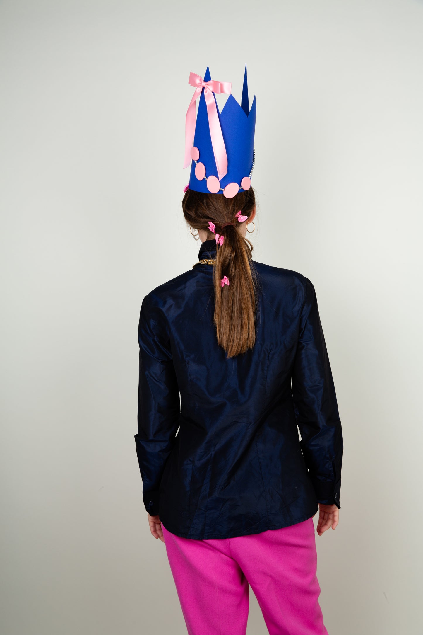 The shiny Silk blouse with blue bead details - Etro