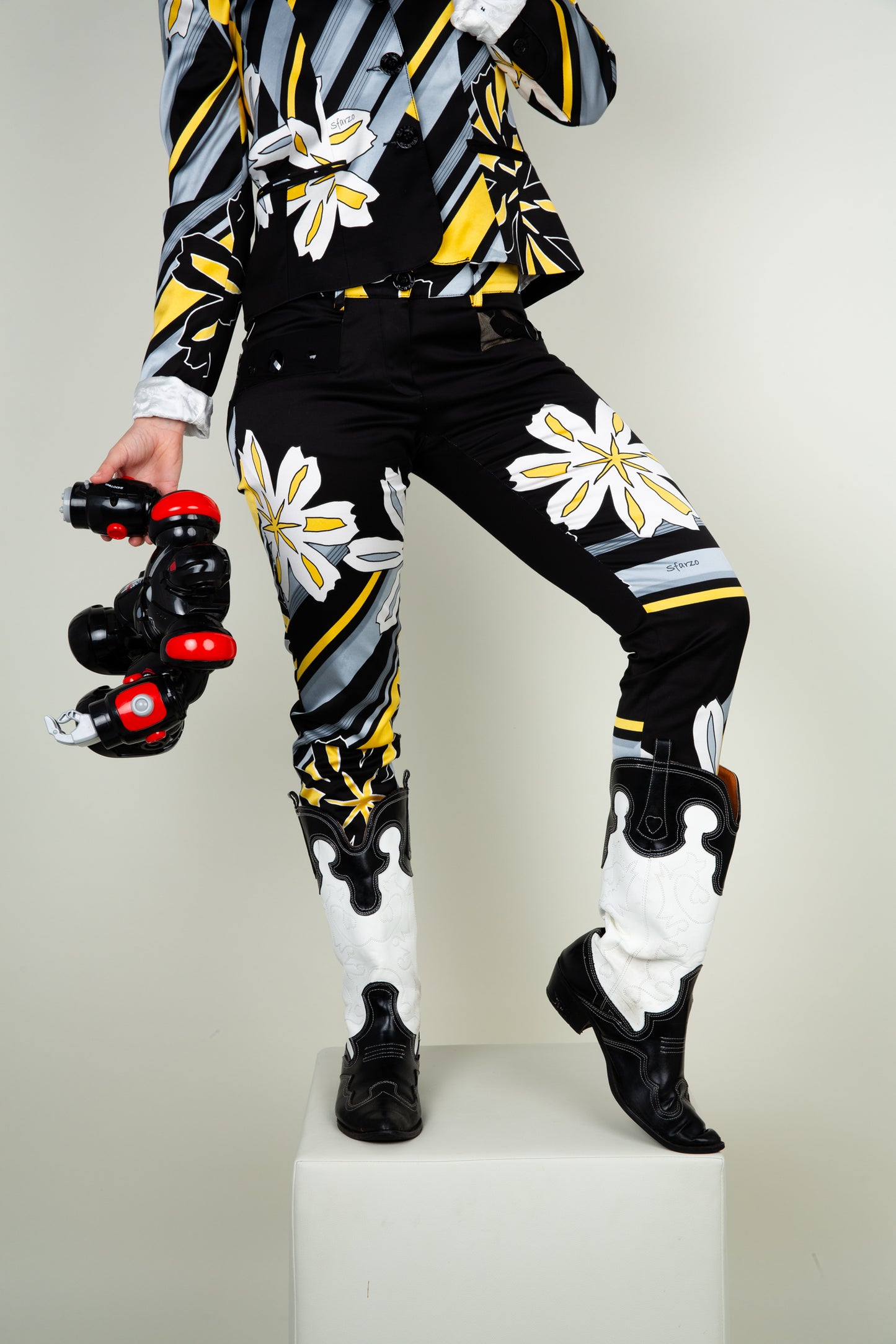 Architype blooming suit with graphic floral print in black, white & yellow