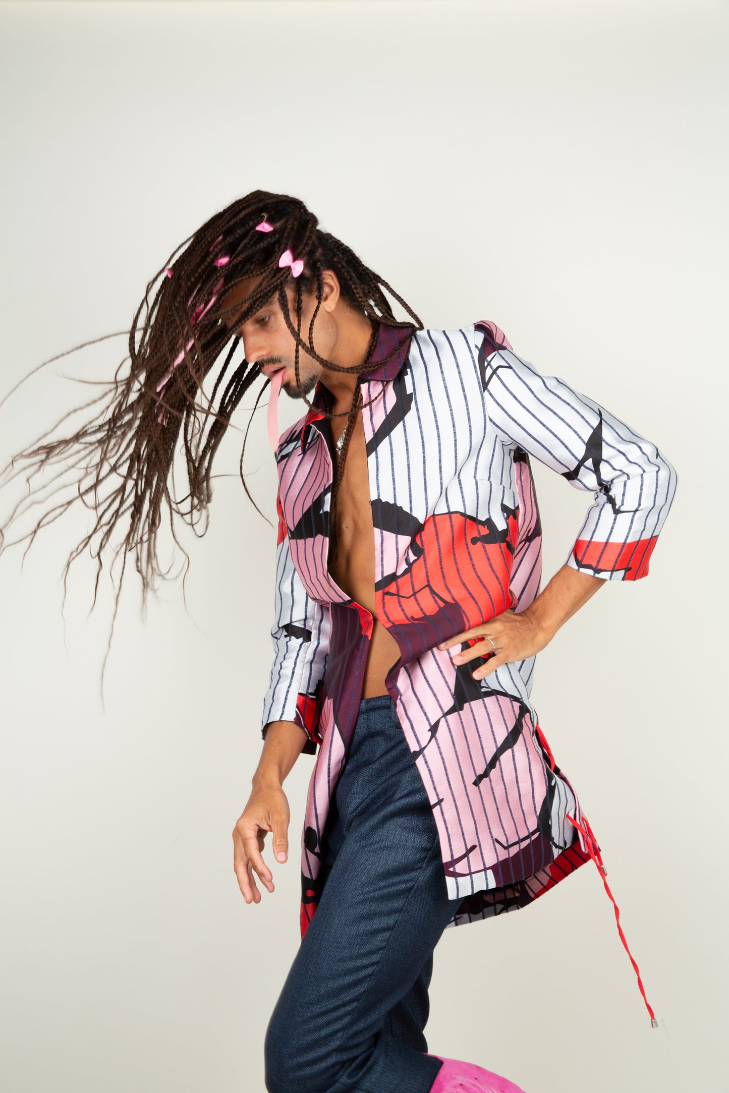 Big floral art cardigan with adjustable side wires
