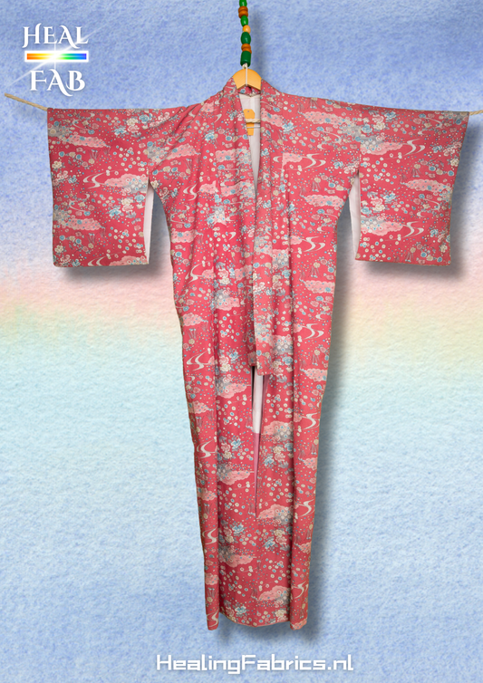 The flower princess kimono in soft pink, soft blue hints