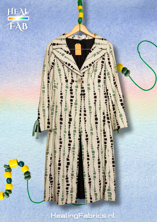 The artist coat in white, green and black