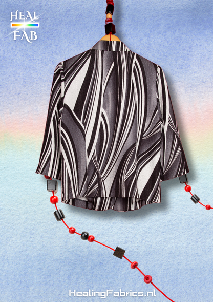 The flowy Marmer blazer in black grey and white tints