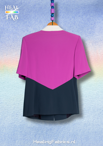 The retro V-shape fuchsia blazer (padded)