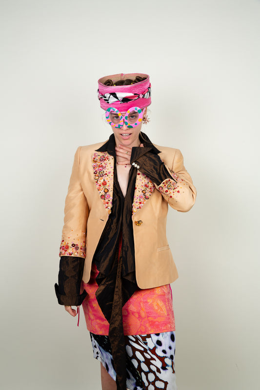 The sandy Blazer with multicolor floral beads (Padded)