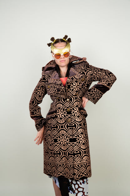 The Royal velvet coat with gold details - Roberto Cavalli