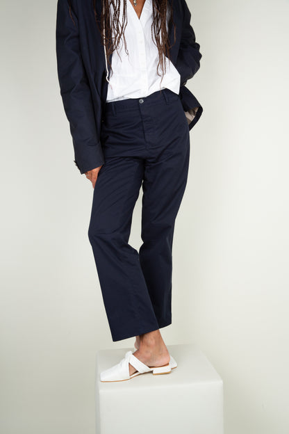 The Office is mine! Suit in deep navy blue - Burberry (Full set)