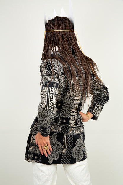 The velvet renaissance blazer with patchwork print and gold details